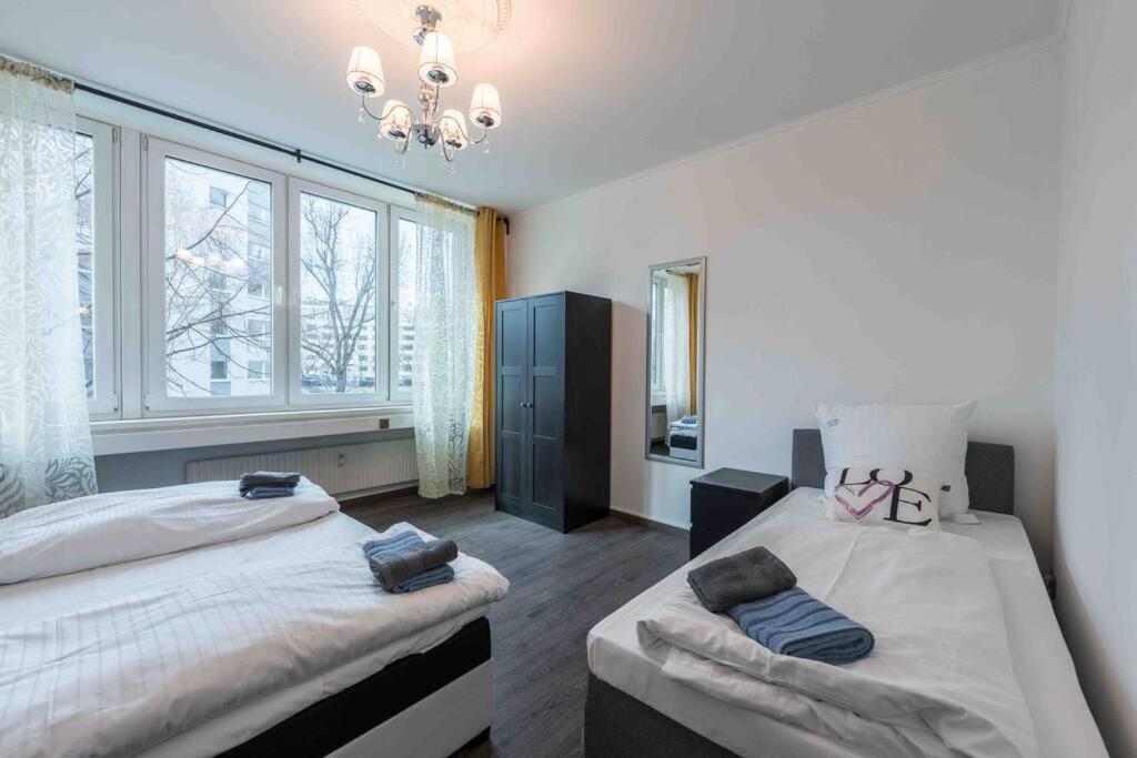 Big 7rms Loft, 1alocation Appartamento Berlino