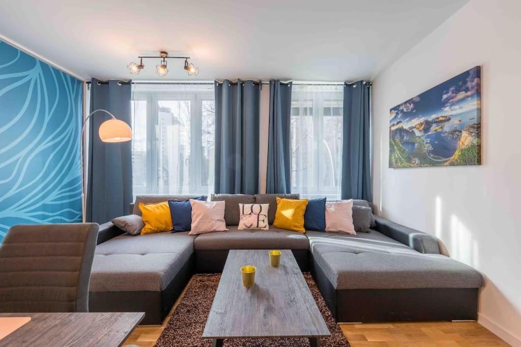 Big 7rms Loft, 1alocation Appartamento Berlino