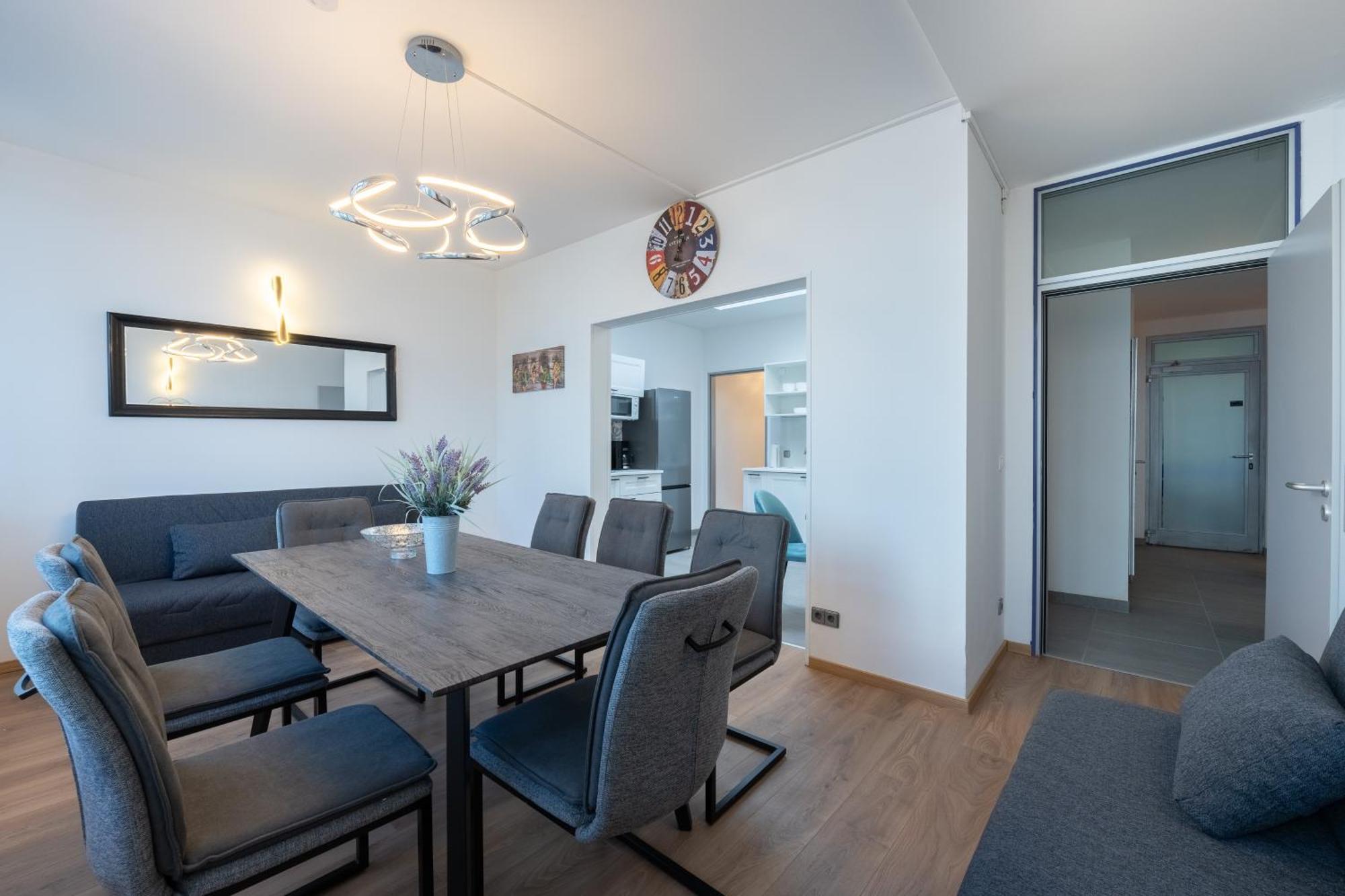 Big 7rms Loft, 1alocation Appartamento