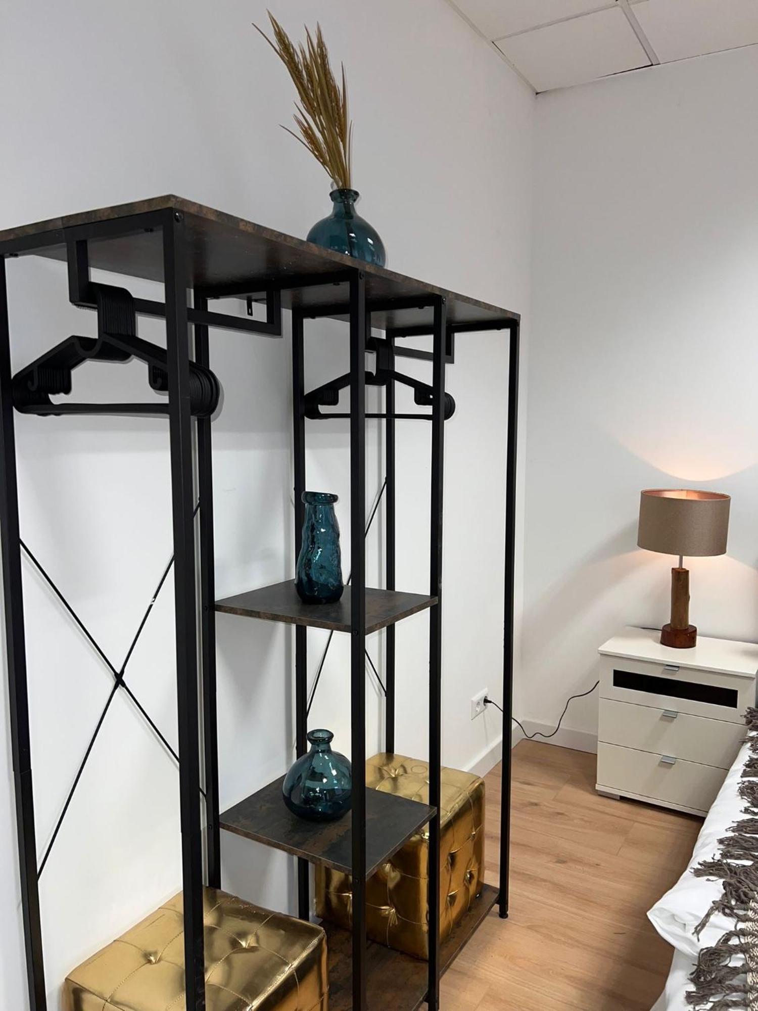 Big 7rms Loft, 1alocation